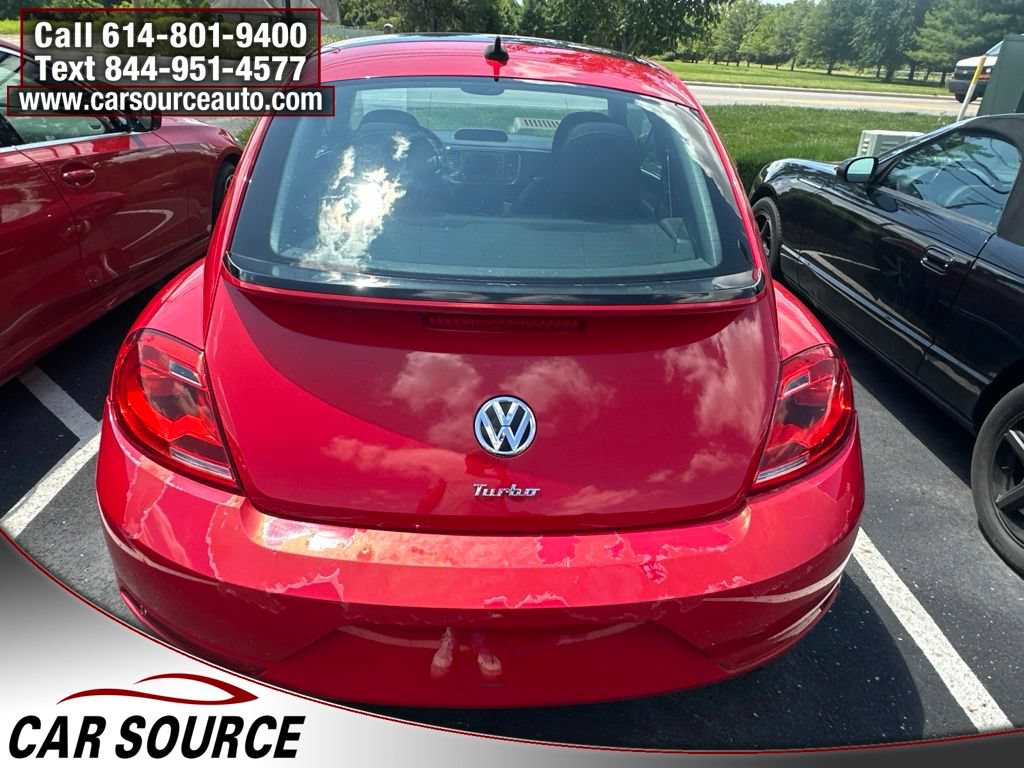 Used 2015 Volkswagen Beetle R-Line FWD image 4