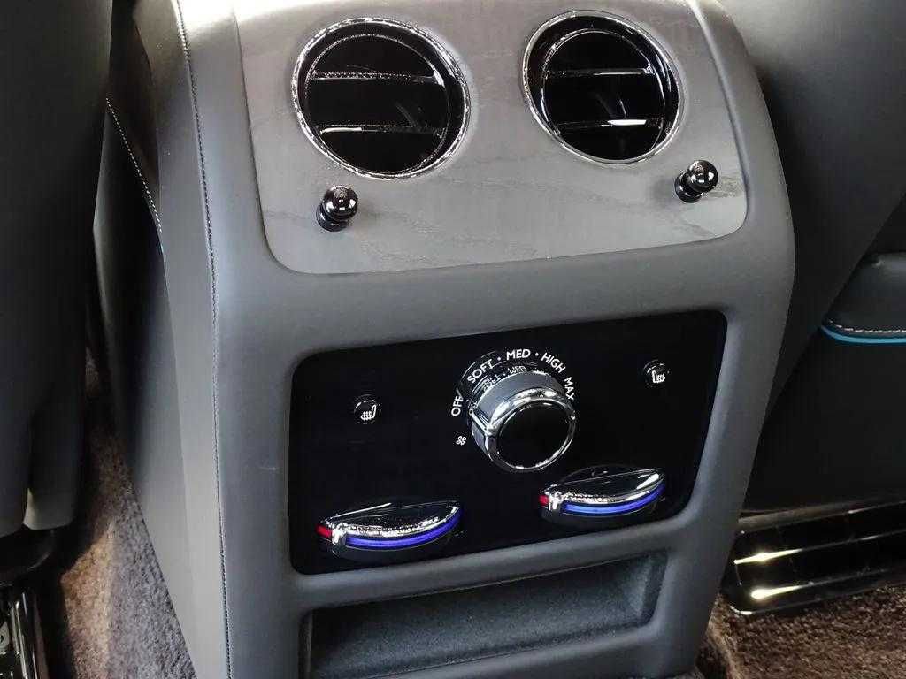 New 2025 Rolls-Royce Ghost image 12
