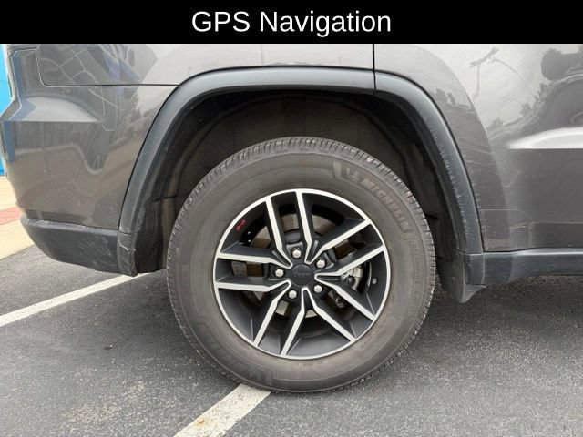 Used 2021 Jeep Grand Cherokee Trailhawk w/ Premium Lighting Group AWD/4WD image 9