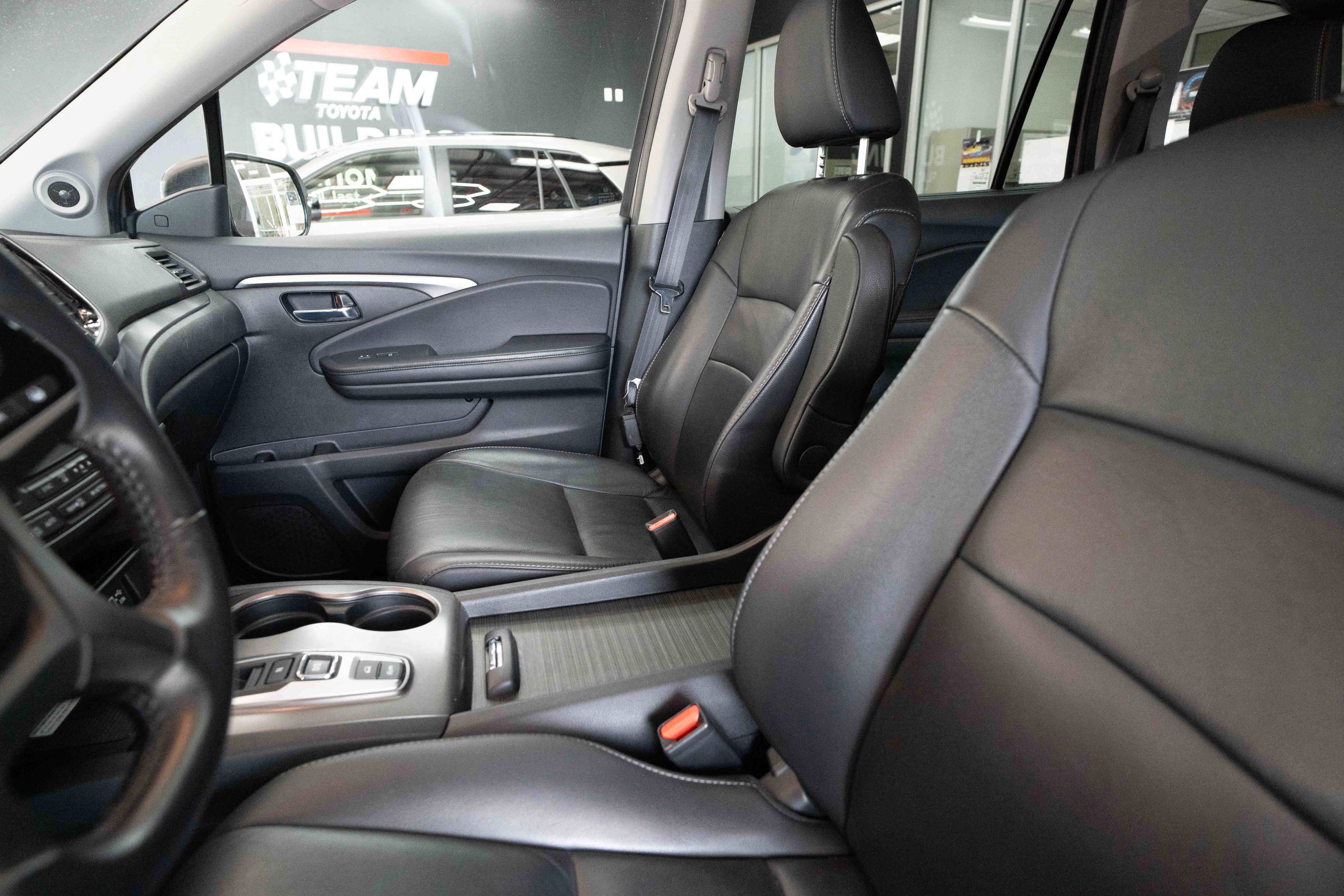 Used 2022 Honda Pilot Special Edition image 10