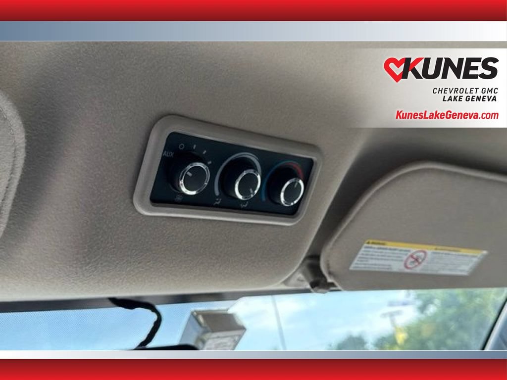 Used 2023 Chevrolet Express 3500 LS RWD image 17