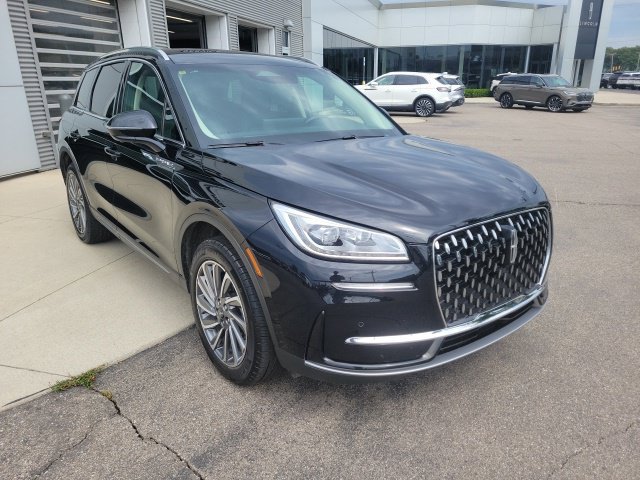 Certified 2024 Lincoln Corsair Reserve w/ Equipment Group 201A AWD/4WD image 9