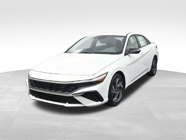 Certified 2025 Hyundai Elantra SEL FWD image 6