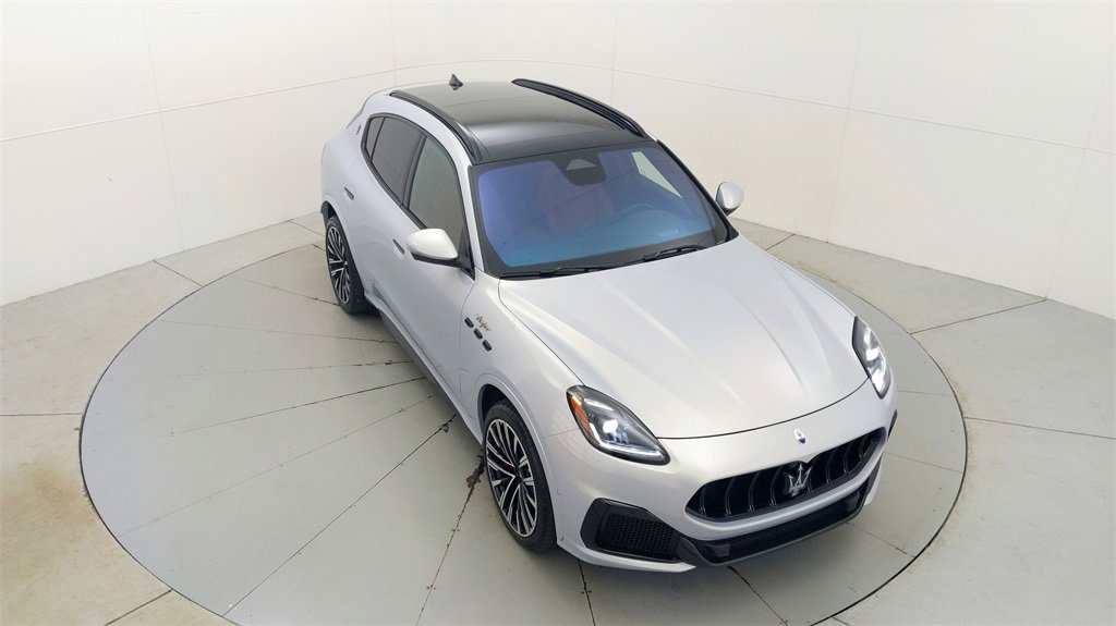 New 2024 Maserati Grecale Trofeo image 17