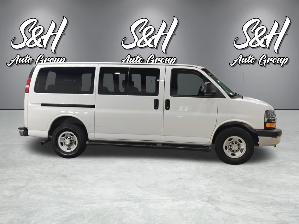 Used 2016 Chevrolet Express 3500 LT w/ LT Preferred Equipment Group image 20