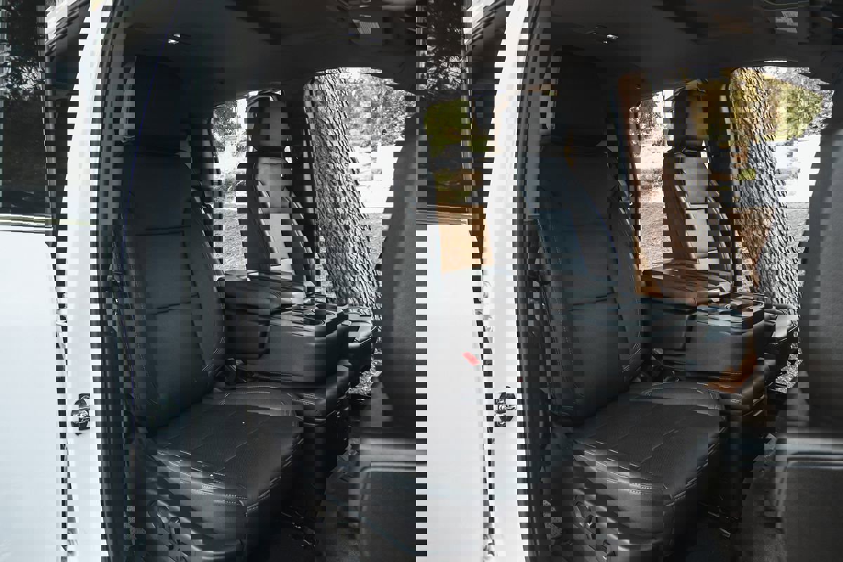 Used 2024 Chevrolet Silverado 2500 LTZ image 17