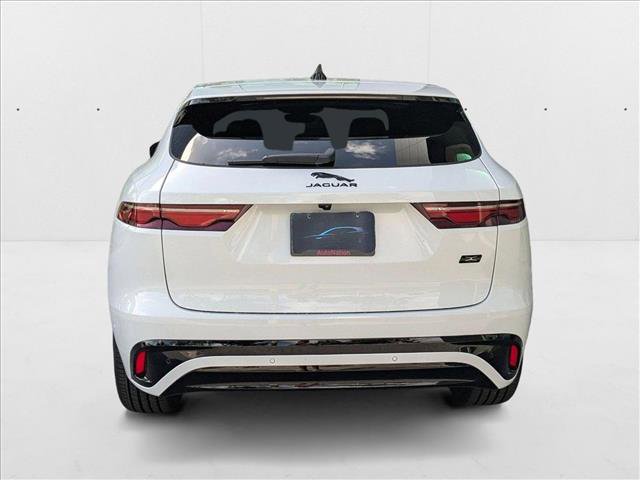 New 2026 Jaguar F-PACE R-Dynamic S image 8