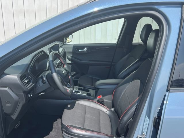 Used 2024 Ford Escape ST-Line w/ Tech Pack #1 image 11
