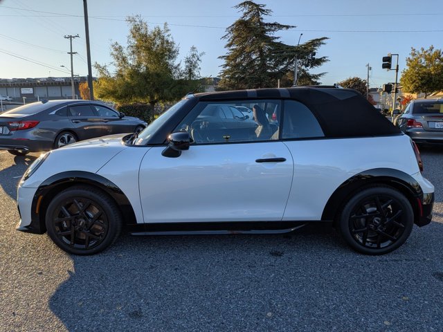 Used 2026 MINI Cooper S FWD image 5