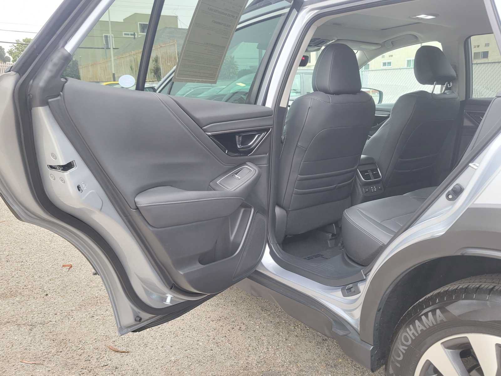 Certified 2025 Subaru Outback Limited AWD/4WD image 14