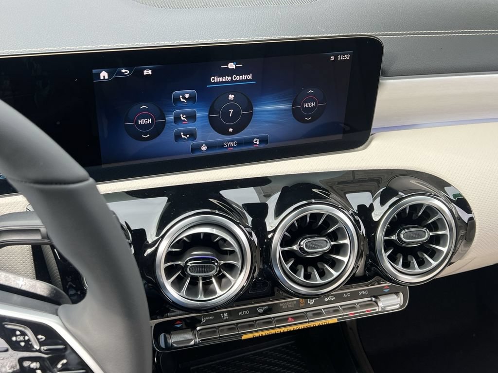 Certified 2026 Mercedes-Benz CLA 250 4MATIC image 19