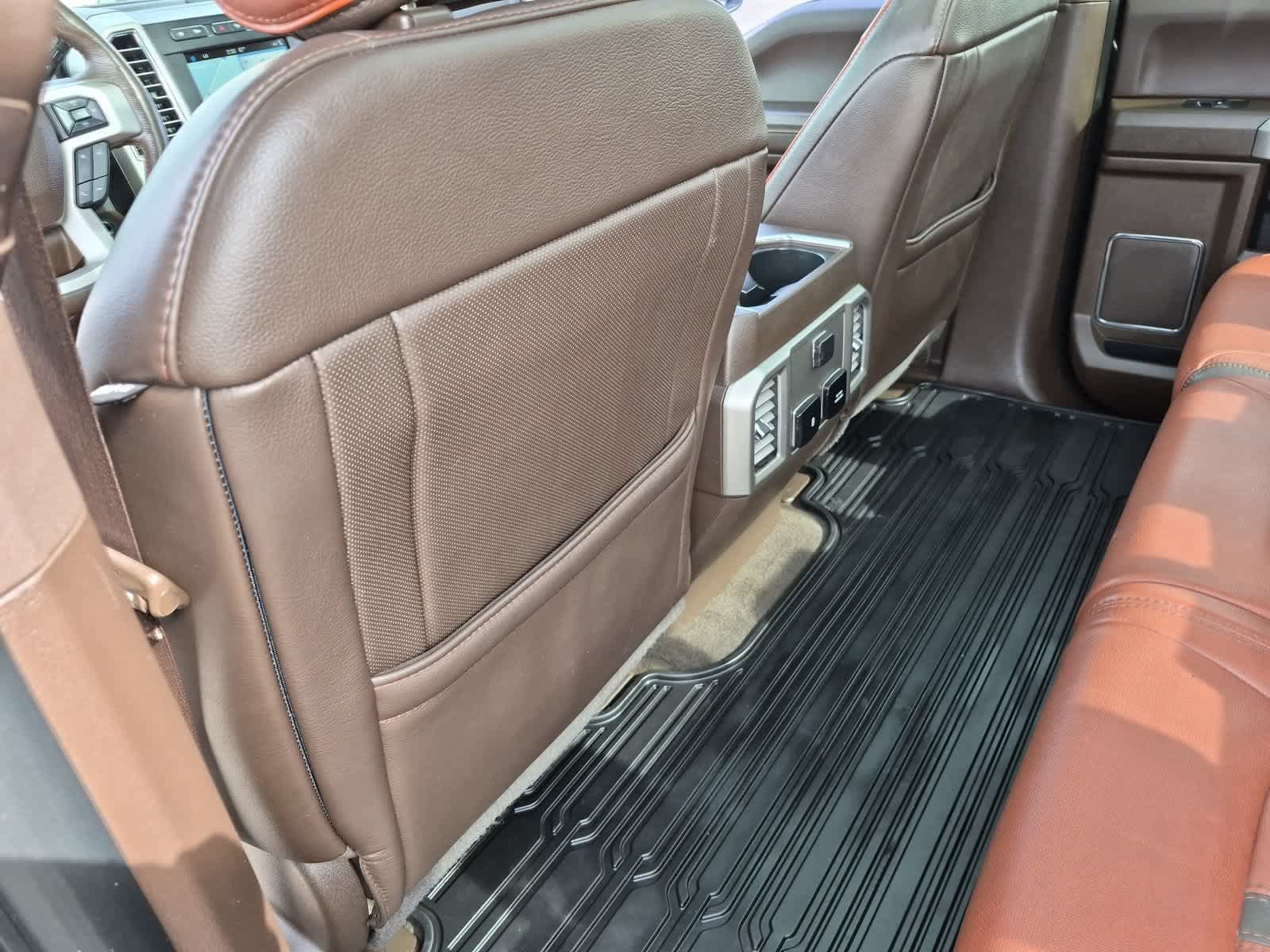 Used 2018 Ford F250 King Ranch w/ King Ranch Ultimate Package AWD/4WD image 18