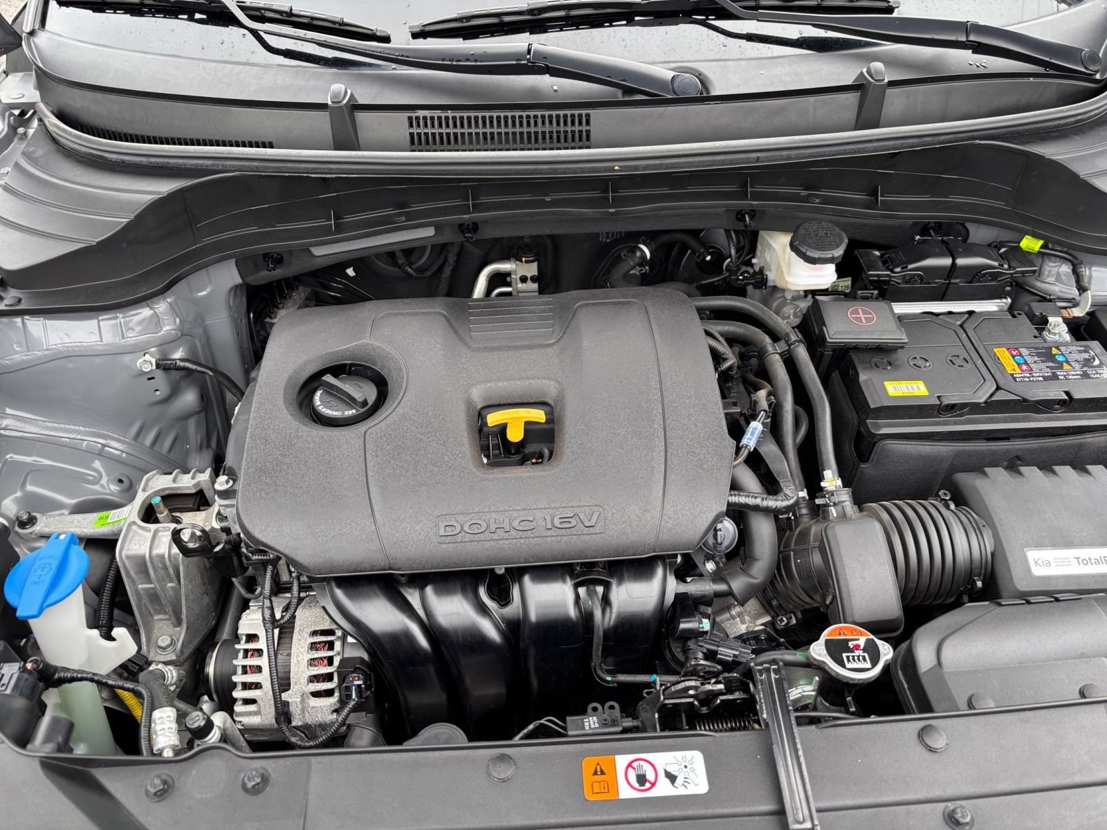 Used 2025 Kia Soul LX w/ LX Technology Package FWD image 29