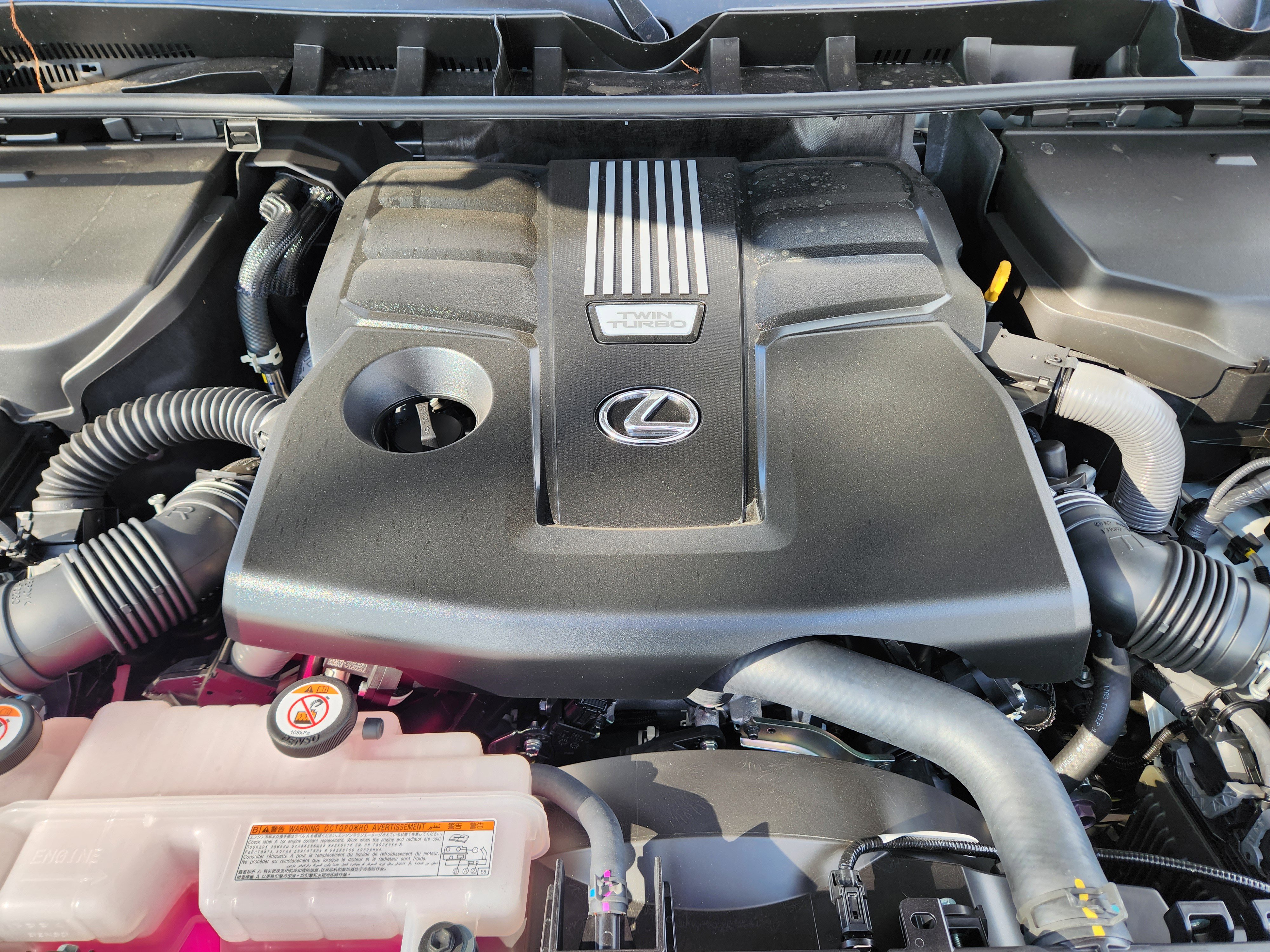 New 2026 Lexus LX 600 4WD w/ Luxury Package image 23