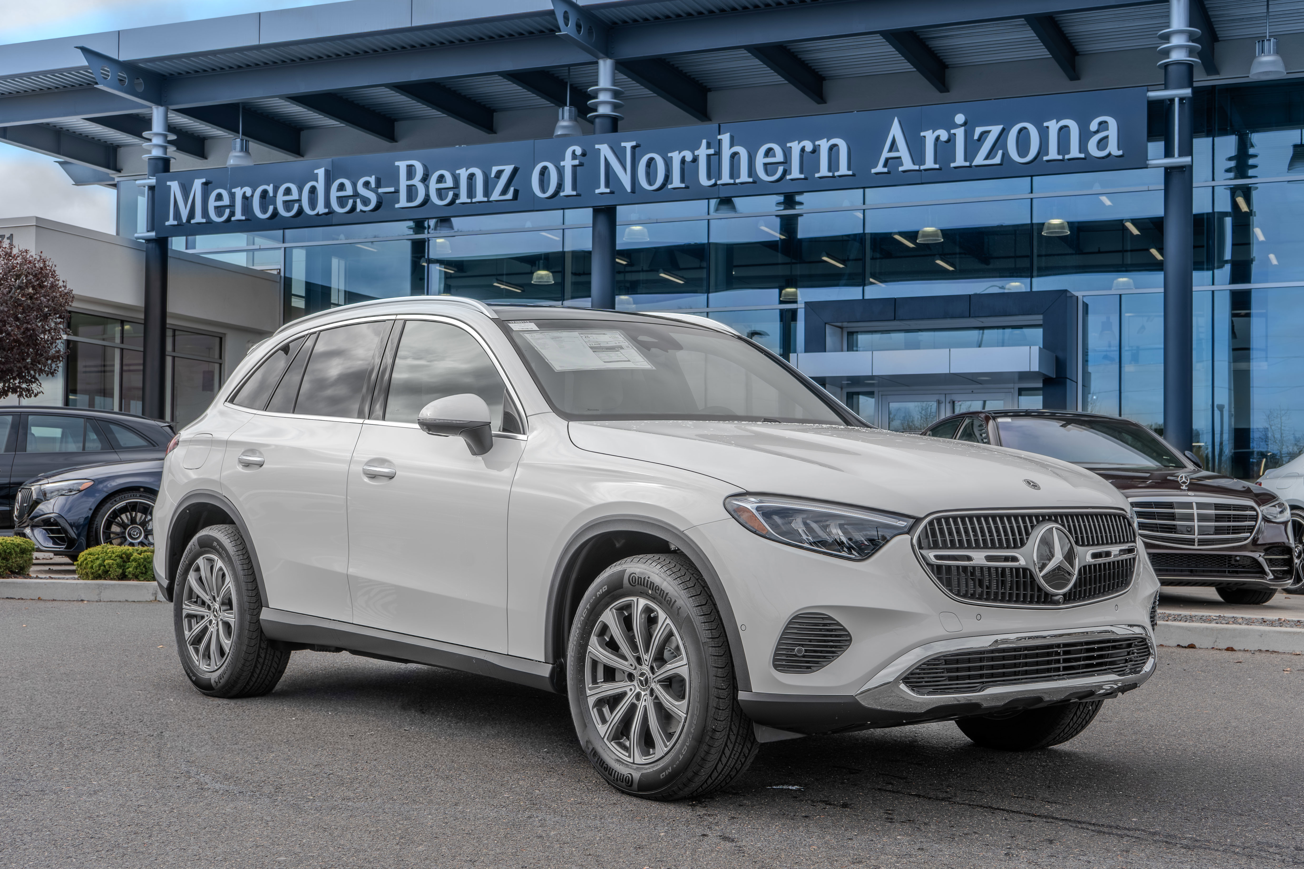 New 2026 Mercedes-Benz GLC 300 4MATIC image 1