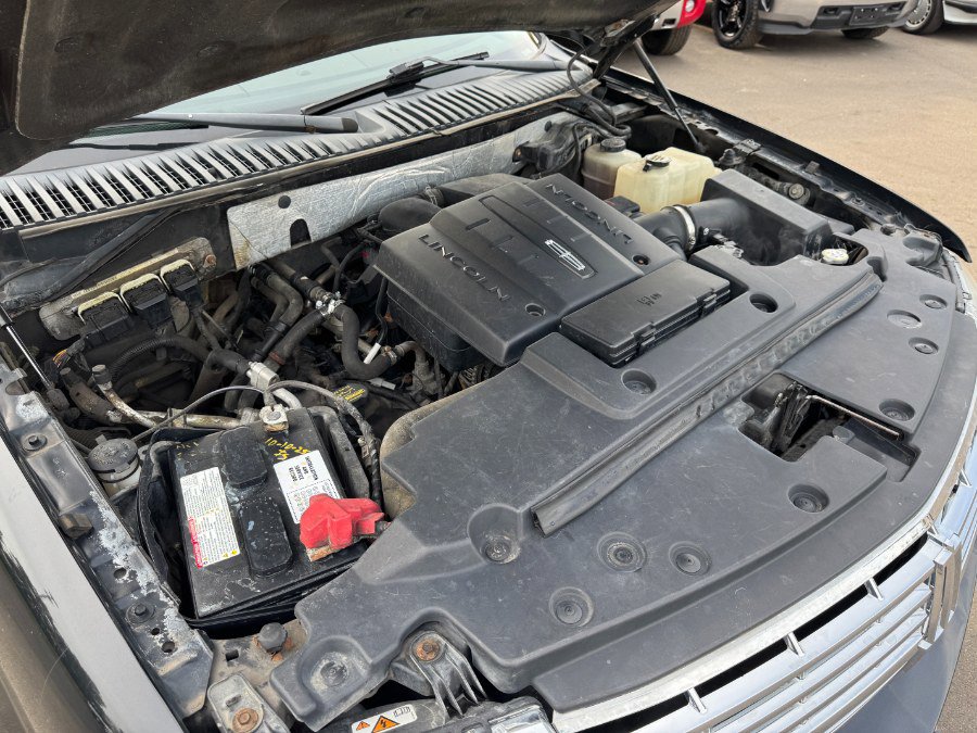 Used 2010 Lincoln Navigator 4WD image 27