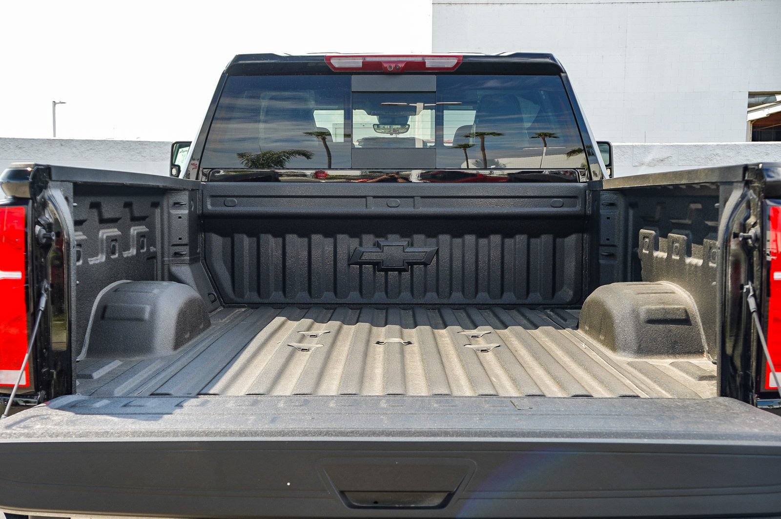 New 2026 Chevrolet Silverado 2500 LTZ w/ LTZ Plus Package AWD/4WD image 29