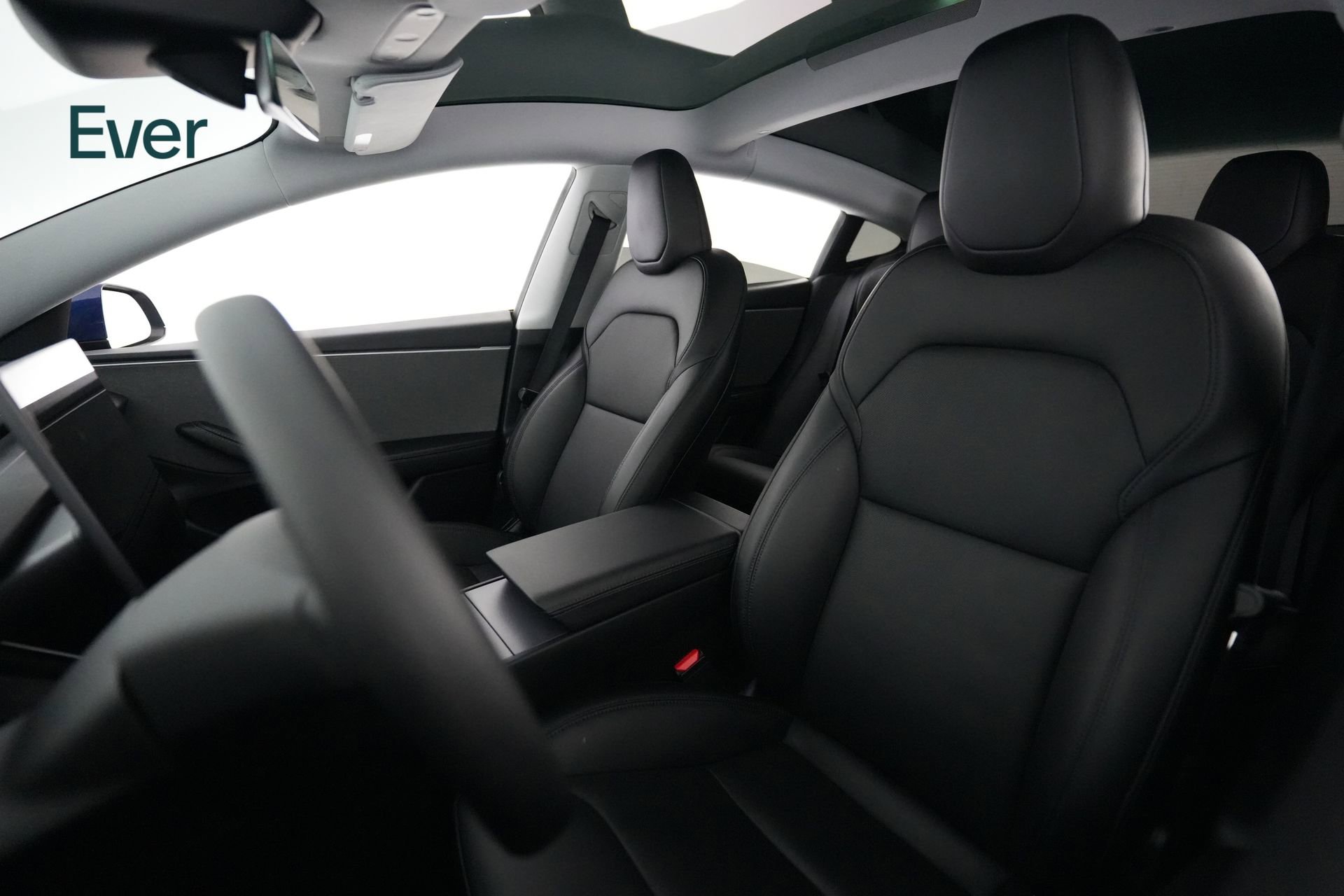 Used 2025 Tesla Model 3 Long Range image 4