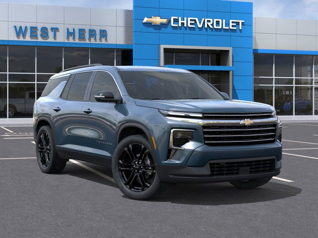New 2026 Chevrolet Traverse LT w/ Driver Confidence Package AWD/4WD image 7