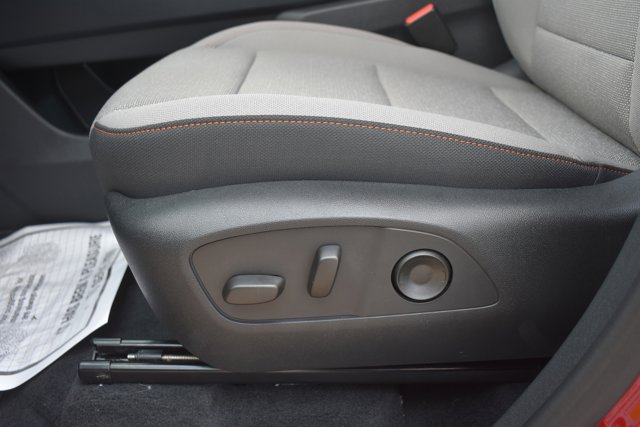 New 2026 Chevrolet Traverse LT w/ Driver Confidence Package FWD image 13