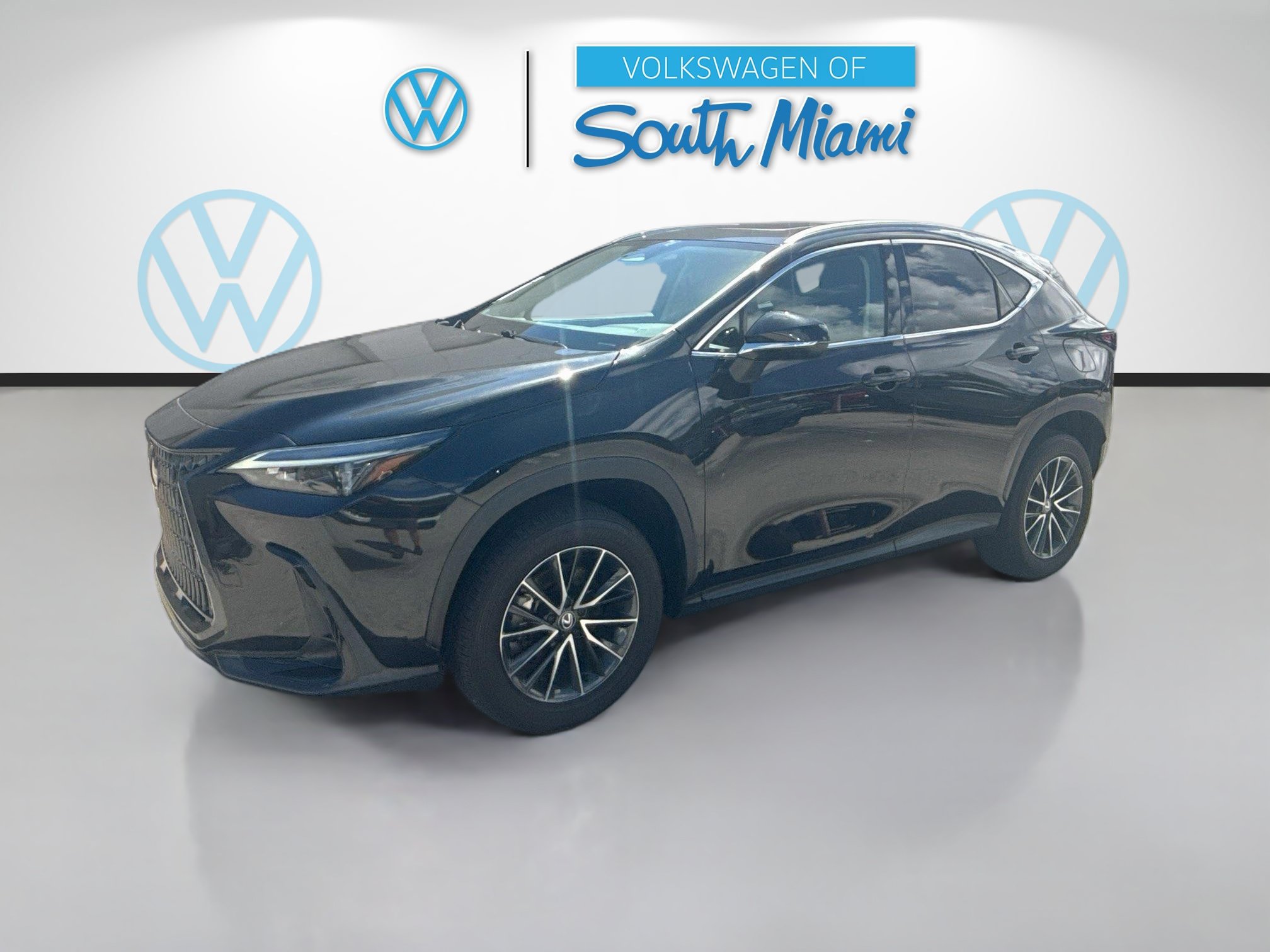 Used 2024 Lexus NX 250 FWD w/ Cold Area Package image 3