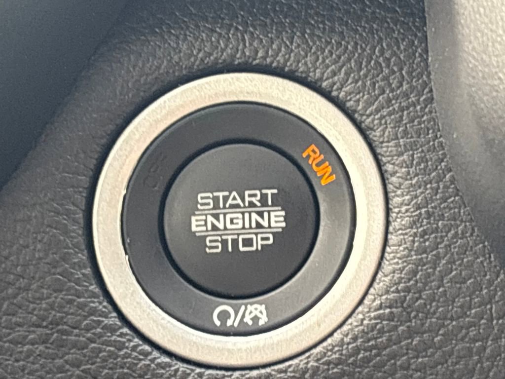 Used 2025 RAM 1500 Lone Star image 18