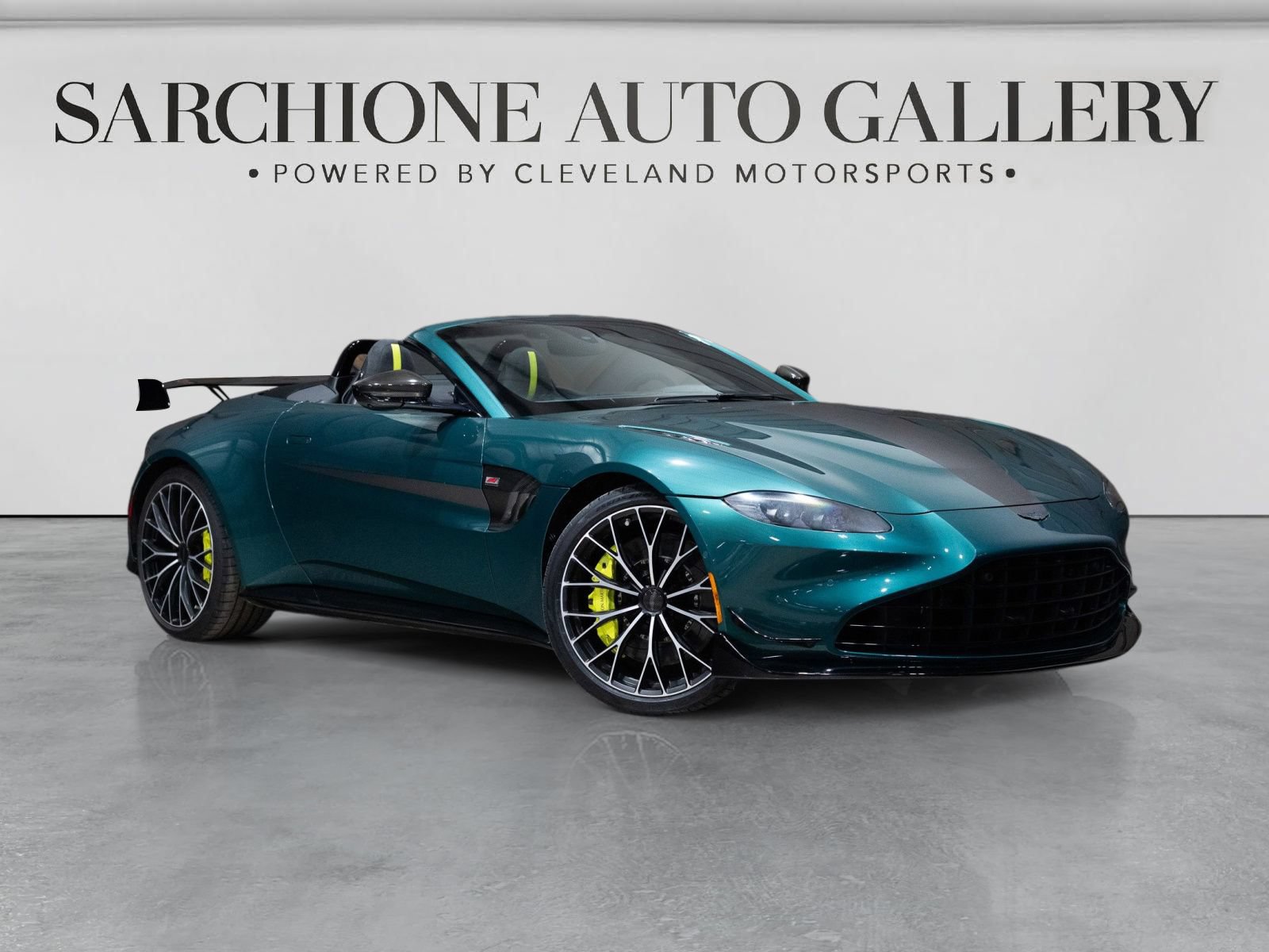 Used 2023 Aston Martin V8 Vantage Roadster RWD video 1