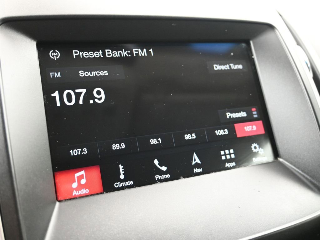 Used 2018 Ford Edge SEL w/ Equipment Group 201A image 19