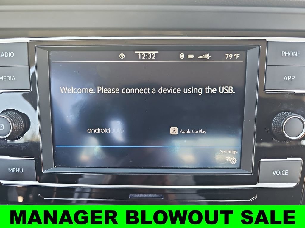 Used 2024 Volkswagen Jetta SE image 21