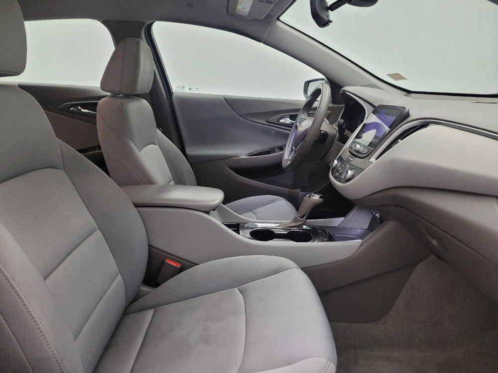 Used 2020 Chevrolet Malibu LS image 21