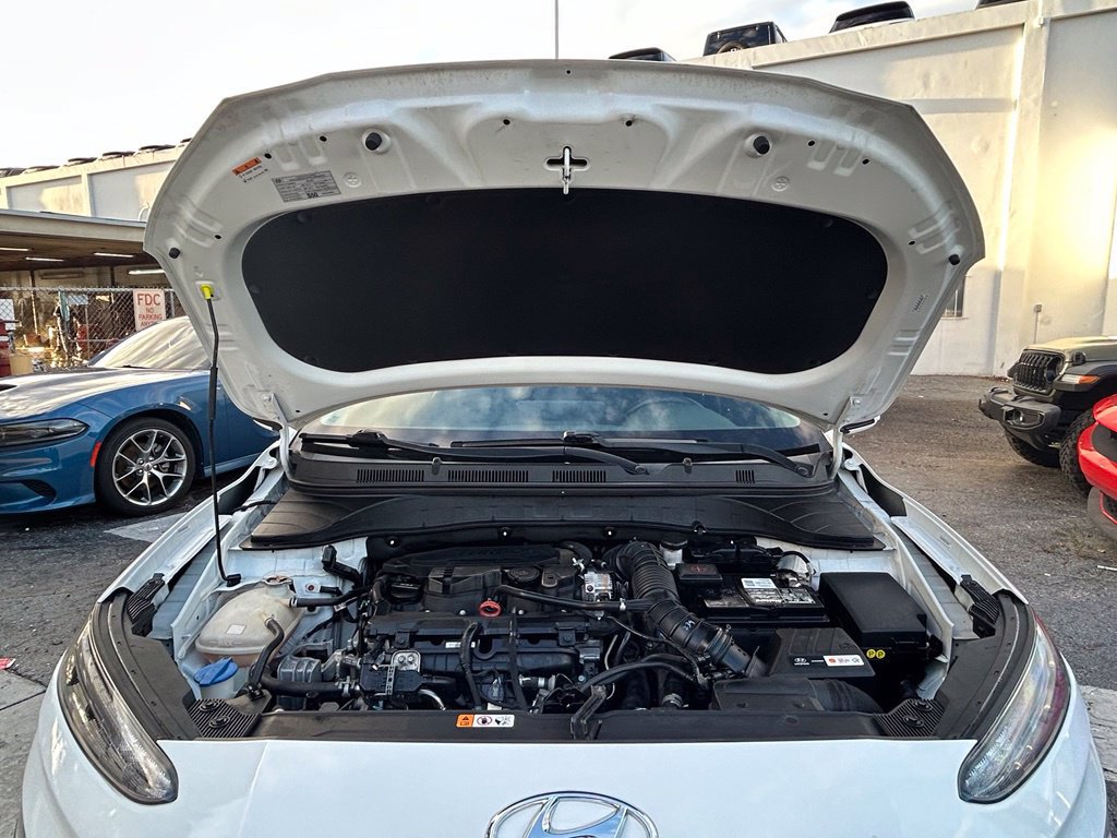Used 2022 Hyundai Kona Limited FWD image 29