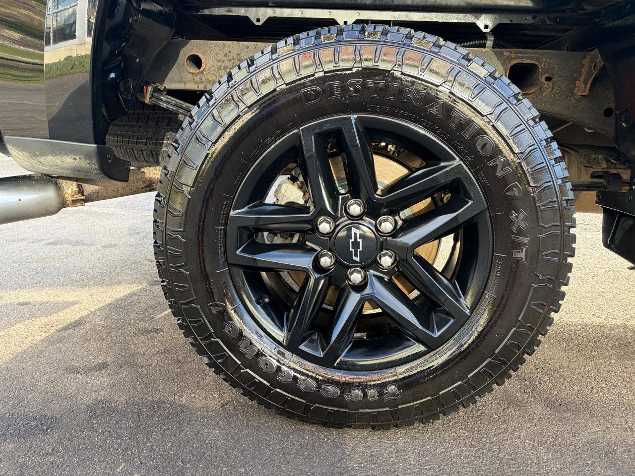 Used 2021 Chevrolet Silverado 1500 Custom Trail Boss AWD/4WD image 19