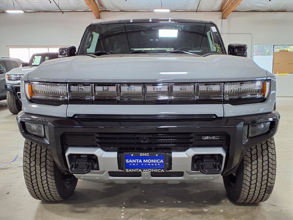 New 2026 GMC Hummer EV SUV image 2