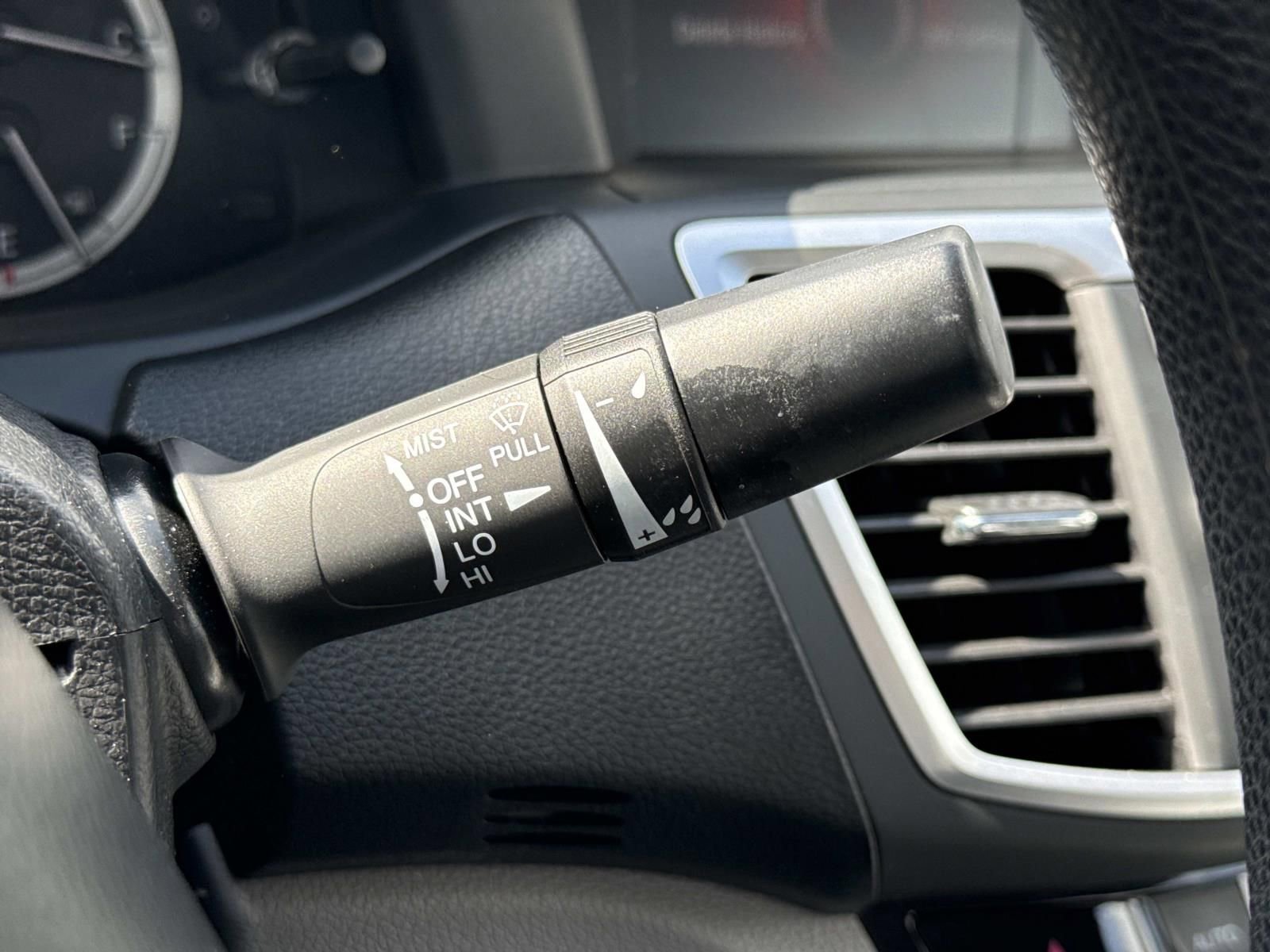 Used 2016 Honda Accord LX image 17