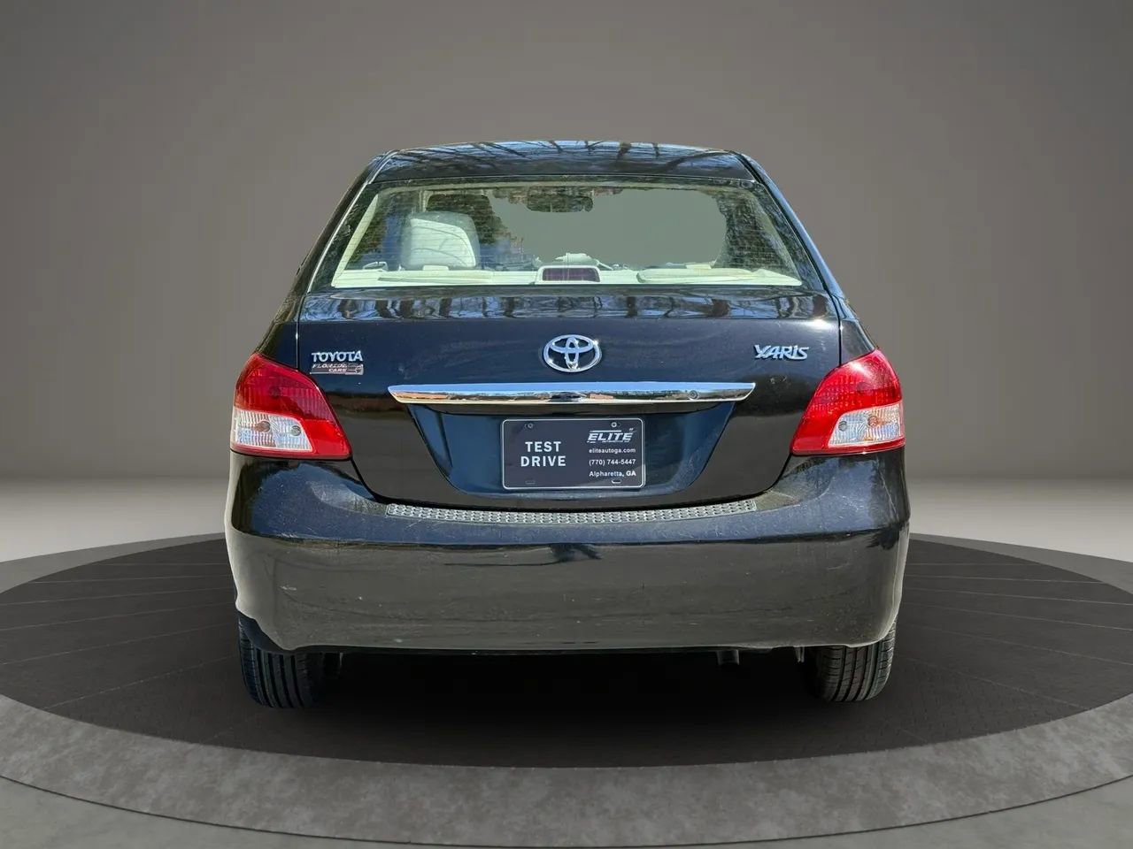 Used 2011 Toyota Yaris Sedan w/ PWR Pkg w/Steel Wheels image 5