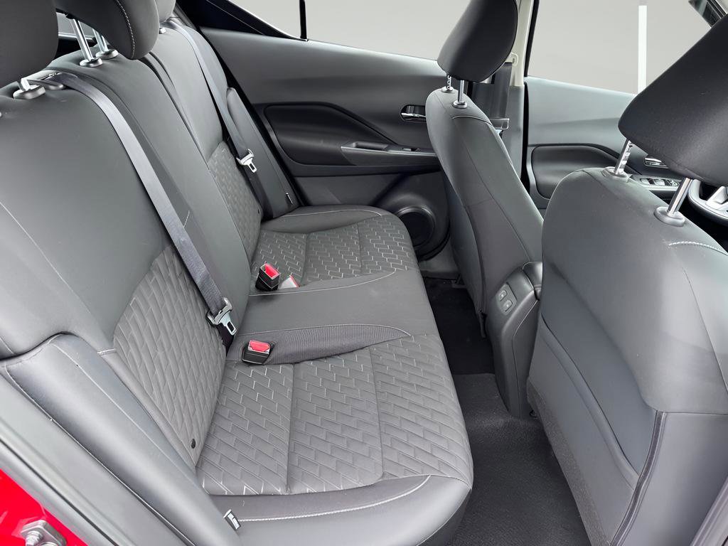 Used 2021 Nissan Kicks SV FWD image 29