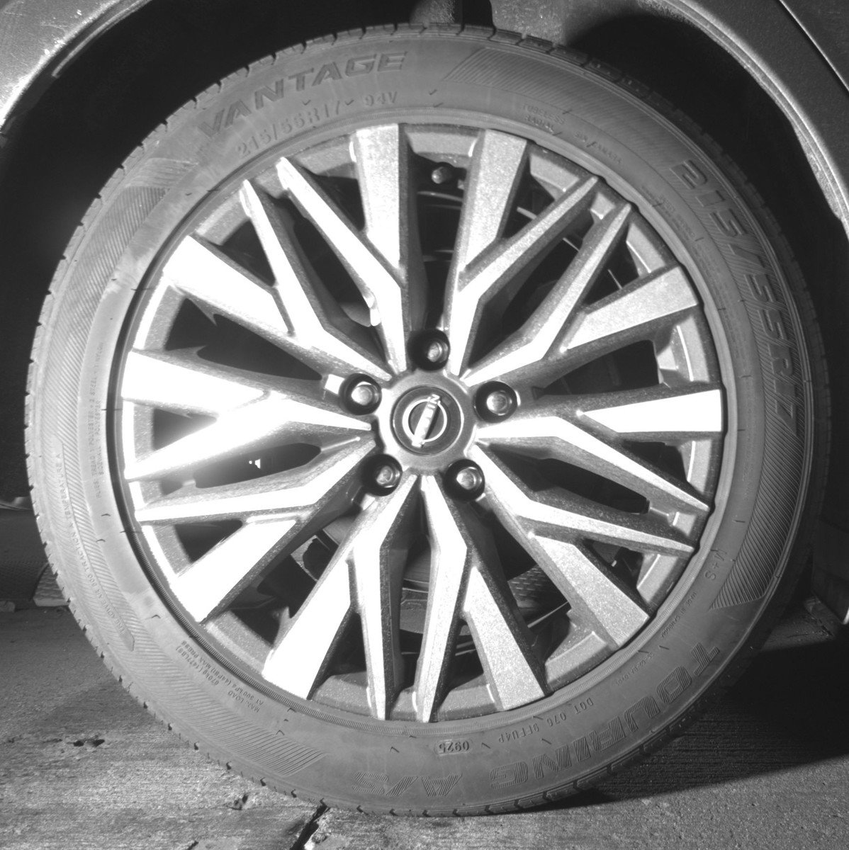 Used 2025 Nissan Altima 2.5 SV image 15