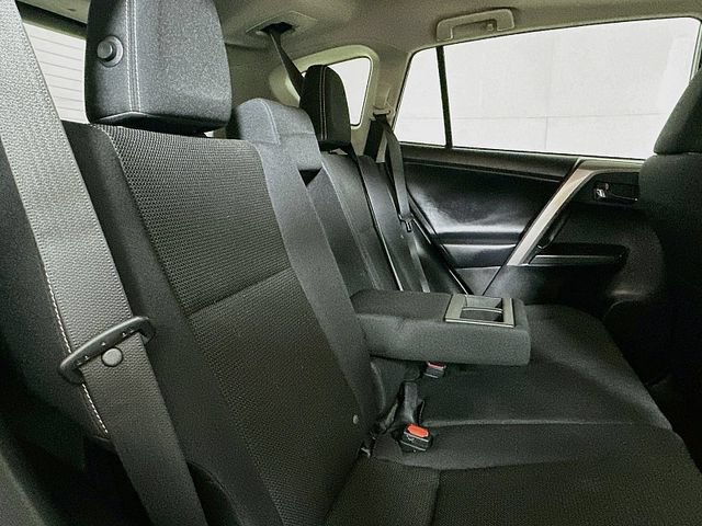Used 2018 Toyota RAV4 XLE w/ Plus Extra Value Package AWD/4WD image 28