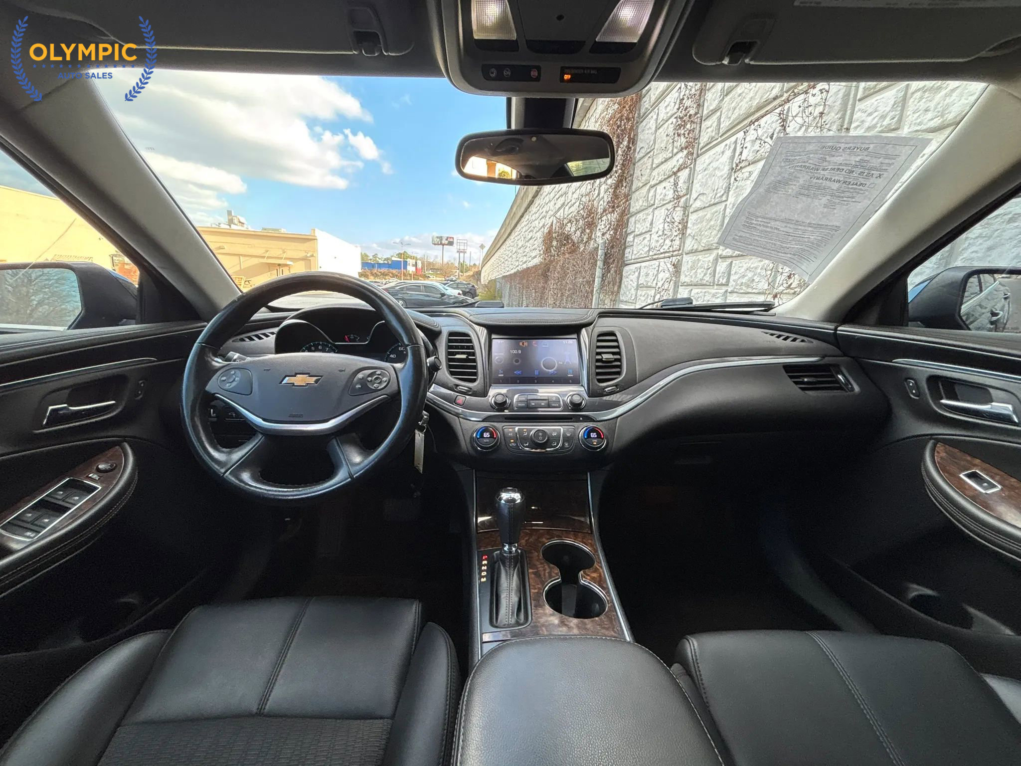 Used 2014 Chevrolet Impala LT w/ Convenience Package image 16