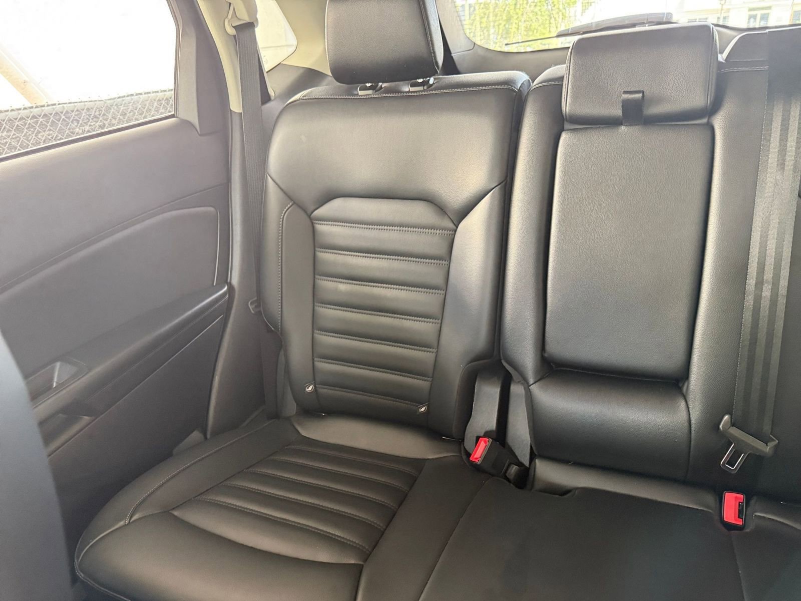 Used 2024 Ford Edge SEL image 39