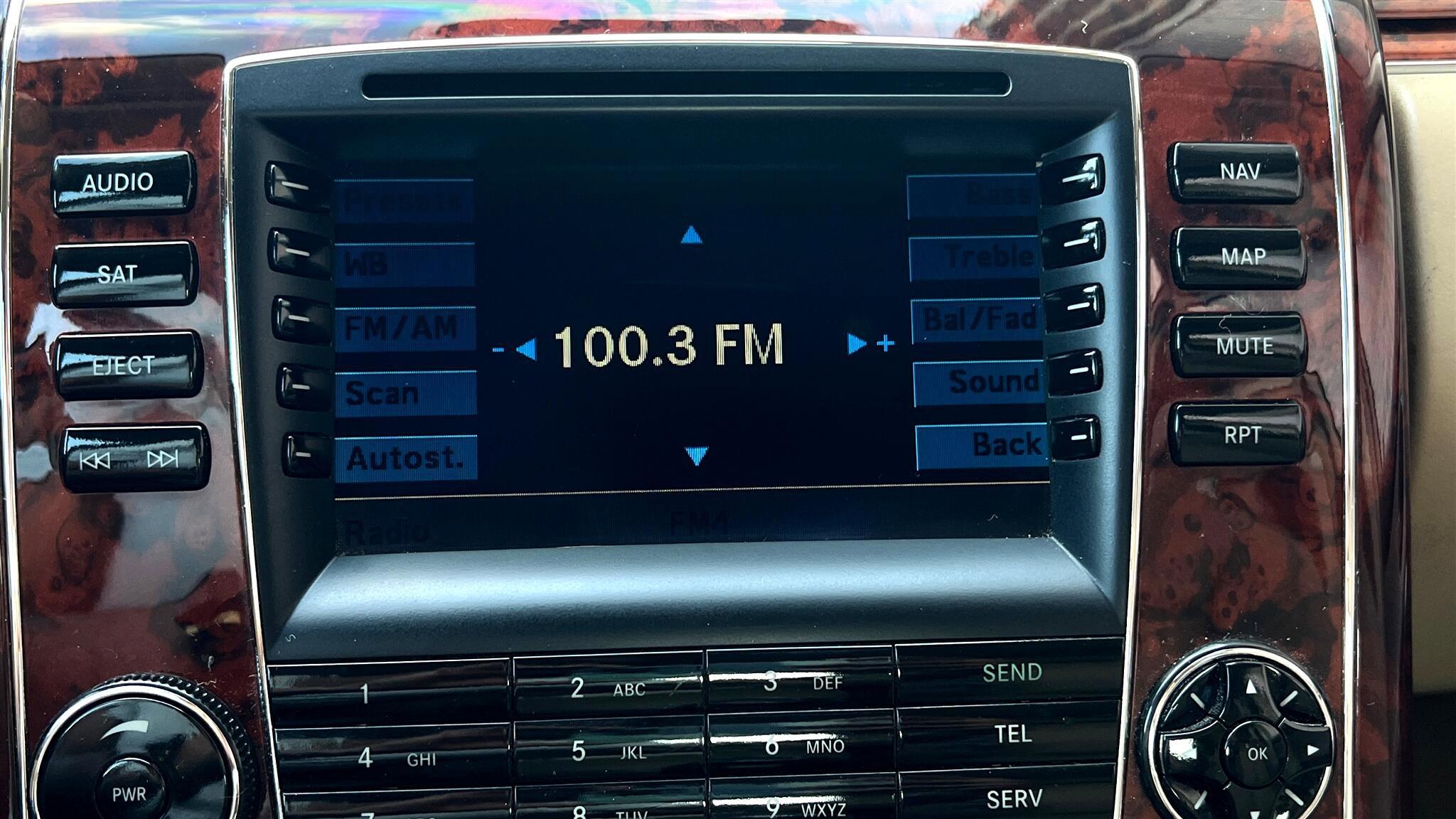 Used 2004 Maybach 57 image 16