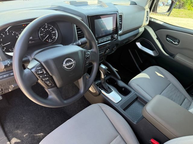Used 2022 Nissan Frontier SV image 12
