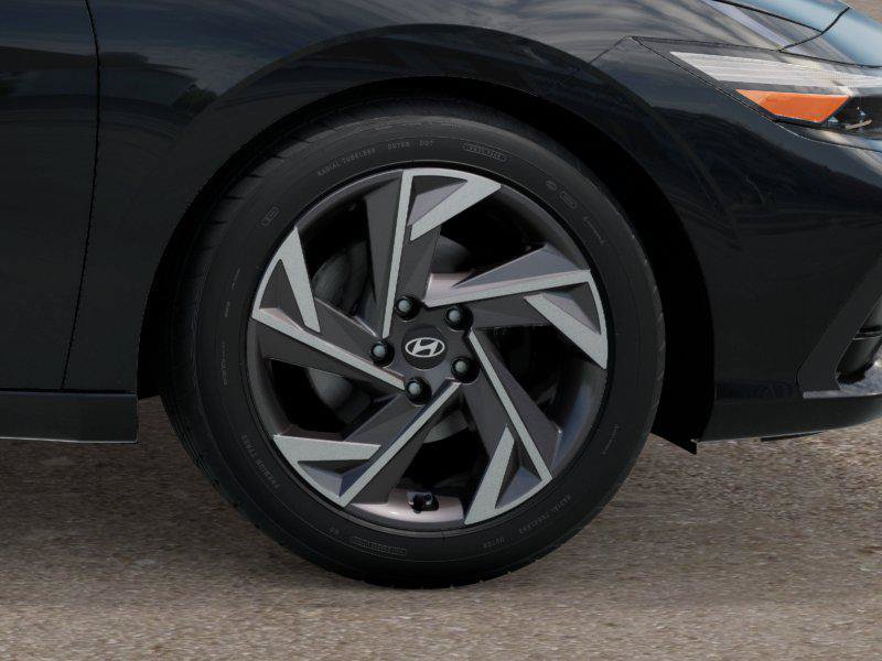 New 2026 Hyundai Elantra Limited FWD image 8