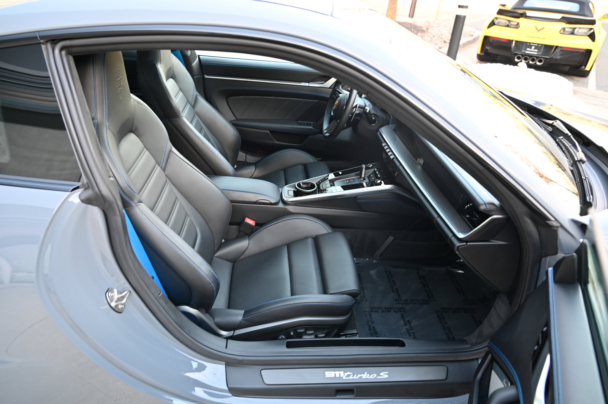 Used 2023 Porsche 911 Turbo S image 38