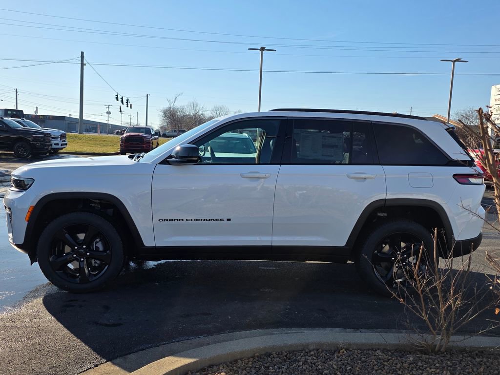 New 2026 Jeep Grand Cherokee Limited image 7