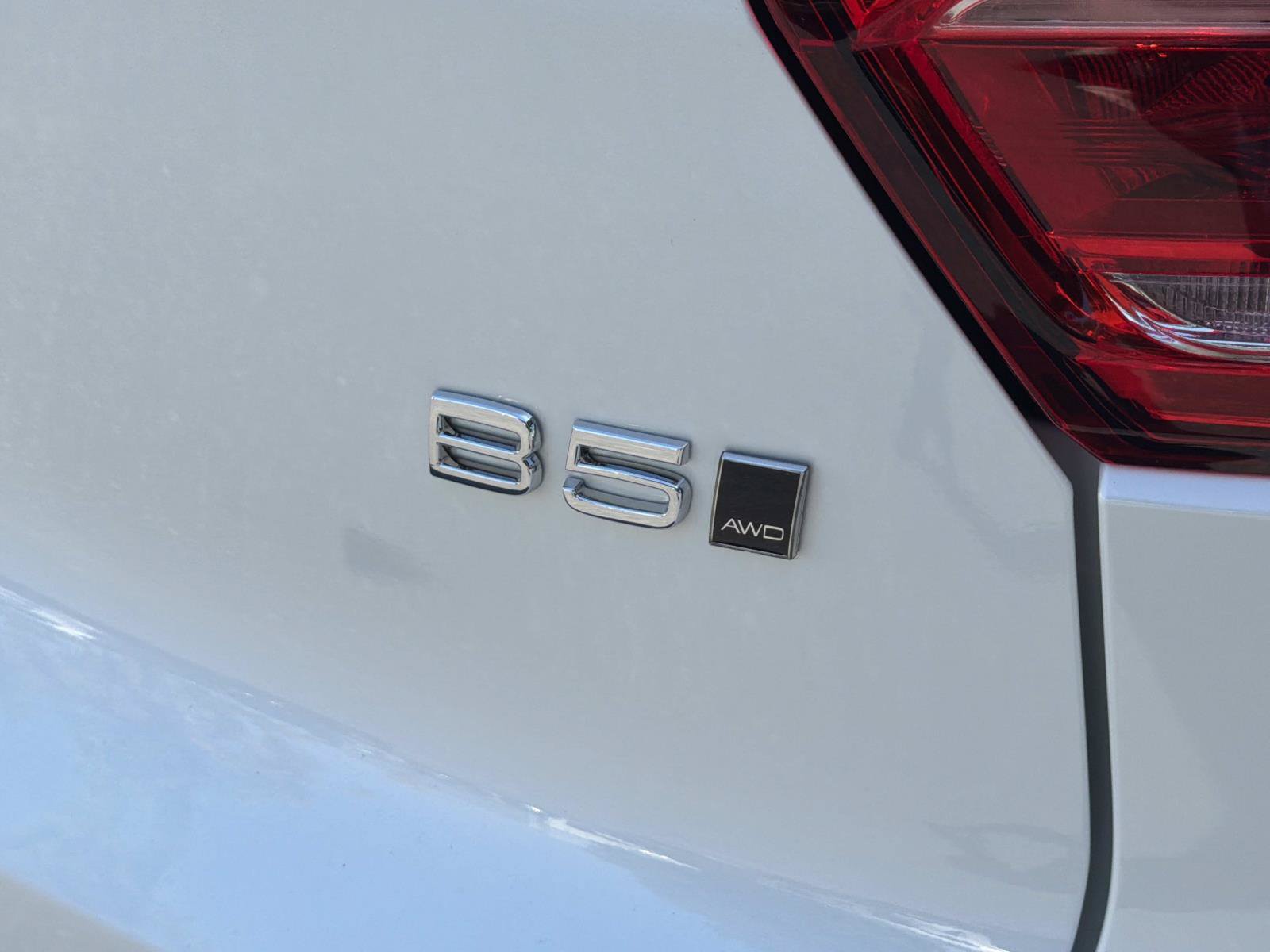 New 2026 Volvo XC40 B5 Ultra w/ Climate Package AWD/4WD image 28