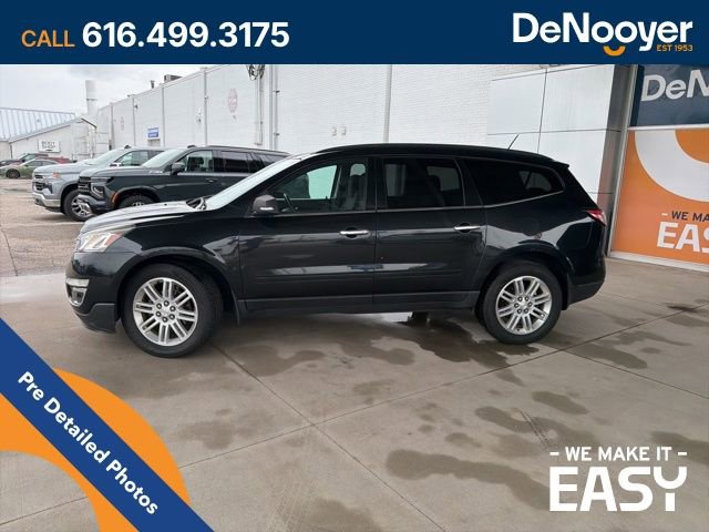 Used 2015 Chevrolet Traverse LT w/ Style and Technology Package AWD/4WD image 2