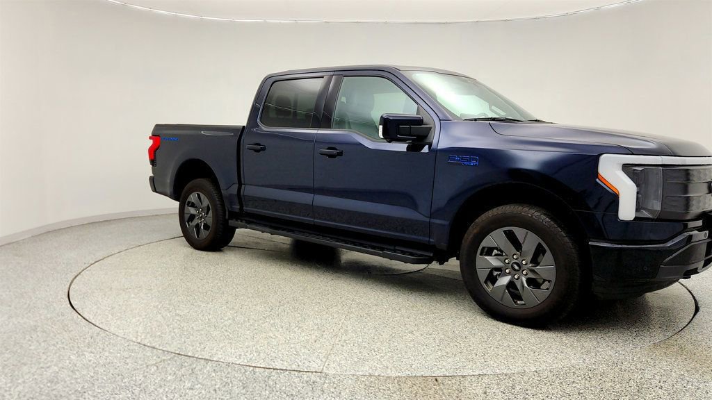 Used 2024 Ford F150 Lightning Lariat AWD/4WD image 3