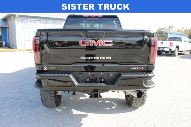 Used 2025 GMC Sierra 2500 AT4 w/ AT4 Premium Plus Package image 10