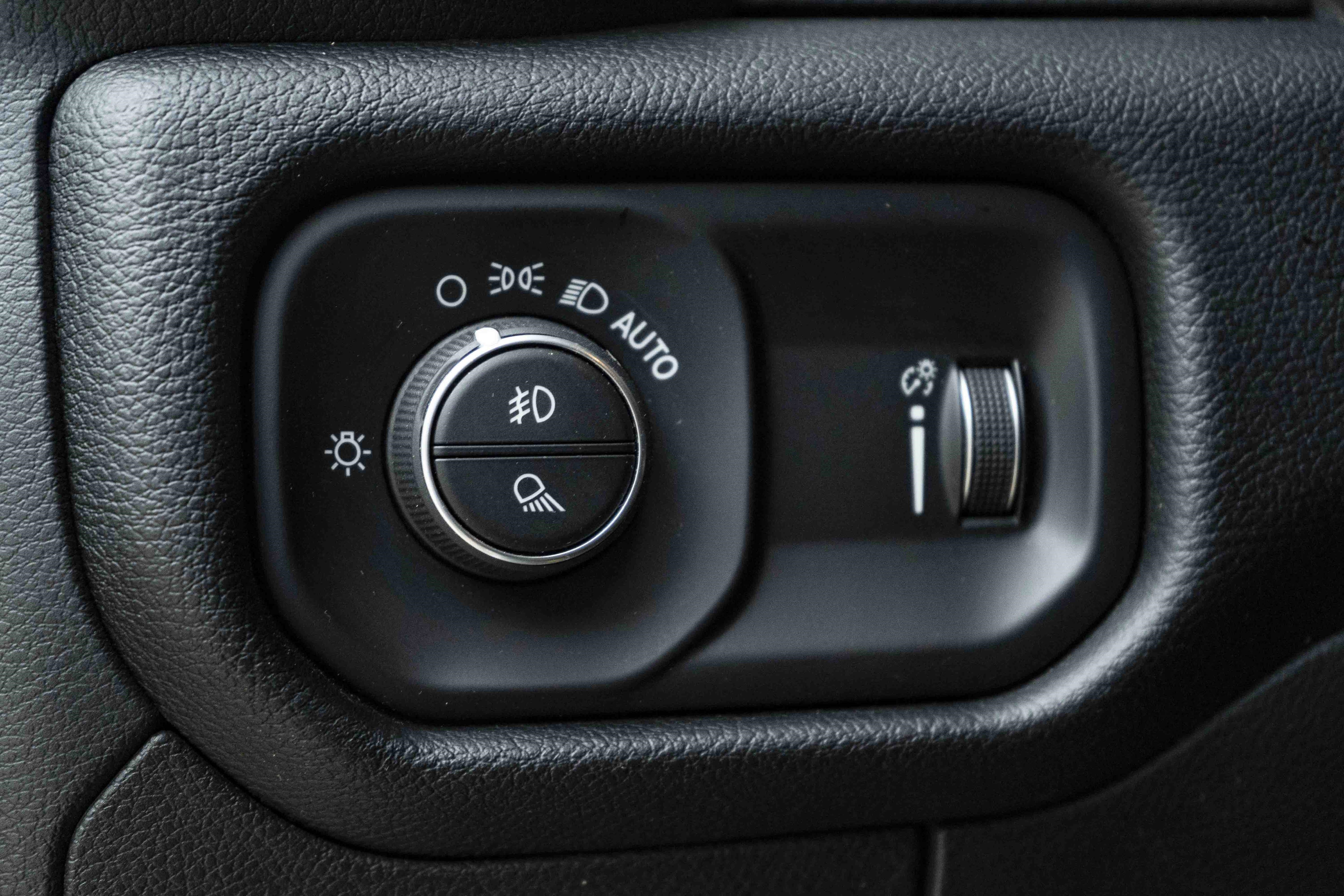 Used 2021 RAM 1500 Lone Star RWD image 37